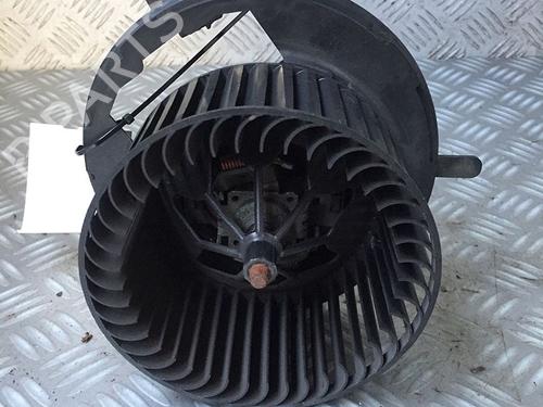 Heater blower motor VW GOLF VI (5K1) 1.6 TDI | BP30070447M62