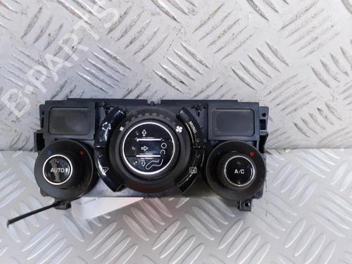 Used Climate control Climate control PEUGEOT 308 SW II (LC_, LJ_, LR_, LX_, L4_) 1.6 BlueHDi 120 (120 hp) 30070143 30070143