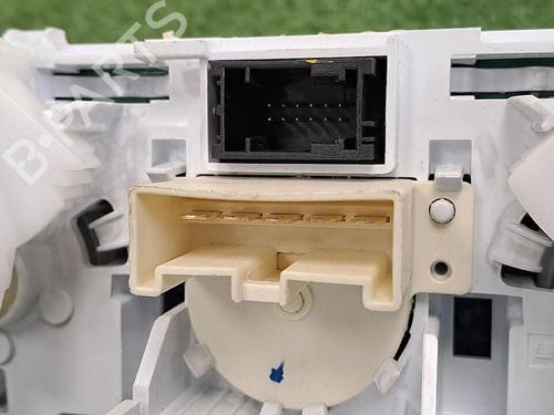 AC-Styringsenhed/Manøvreenhed OPEL CORSA E (X15) 1.4 Turbo (08, 68) (101 hp) 30064181