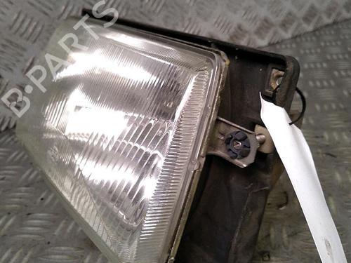 Used Right headlight VW POLO II (86C, 80) 1.0 (45 hp) 30064891