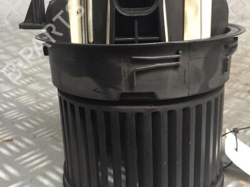 Used Heater blower motor Heater blower motor CITROËN C3 Picasso (SH_) 1.6 HDI 90 (92 hp) 30069783 30069783