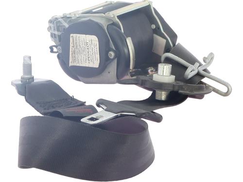 Used Front left seatbelt PEUGEOT 308 I (4A_, 4C_) 1.6 HDi (92 hp) 31293934