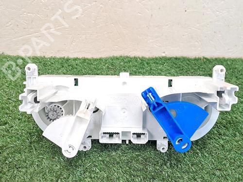 Climate control RENAULT CLIO IV (BH_) 1.5 dCi 75 | BP29948485I5