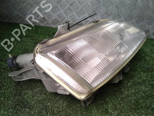 Right headlight RENAULT LAGUNA I (B56_, 556_) 1.8 (B56Z) | BP30072221C29 