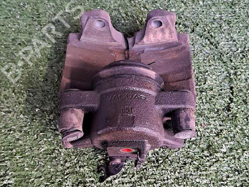 Used Left front brake caliper Left front brake caliper JAGUAR XE (X760) 2.0 D (180 hp) 29949545 29949545
