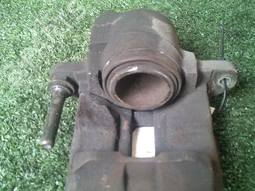 Used Left front brake caliper Left front brake caliper RENAULT TWINGO II (CN0_) 1.2 16V (CN04, CN0B) (75 hp) 30066870 30066870