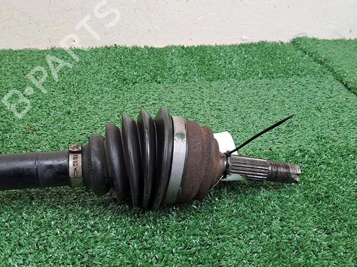 Right front driveshaft PEUGEOT 208 I (CA_, CC_) 1.2 VTI 82 | BP30068109M39