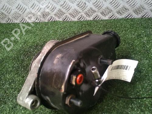 Used Steering pump RENAULT CLIO I (B/C57_, 5/357_) 1.2 (B/C/S57A, B/C57S, 5/357F, 5/357J, 5/357L, 5/357R) (58 hp) 30075830