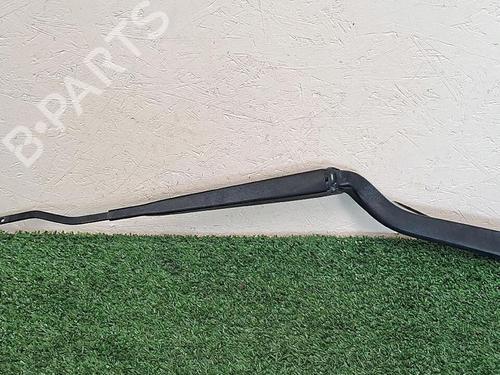 front-windshield-wiper-arm-renault-twingo-iii-bcm_-bca_-2014-29947769 main image