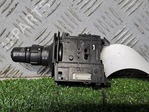 Used Switch RENAULT SCÉNIC II (JM0/1_) 1.5 dCi (JM1E, JM16) (106 hp) 30076997