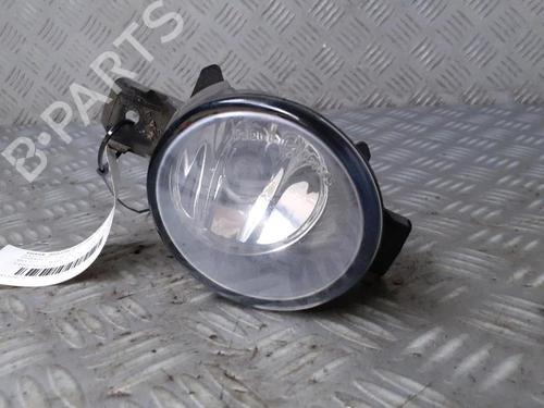 Used Right front fog light Right front fog light RENAULT MODUS / GRAND MODUS (F/JP0_) 1.5 dCi (FP0G, JP0G) (68 hp) 30070518 30070518