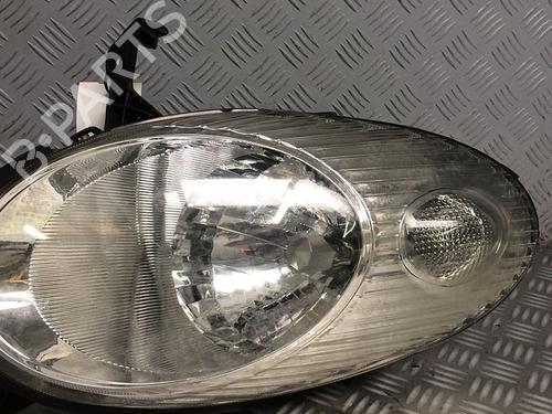 Used Left headlight NISSAN MICRA III (K12) [2002-2011]  30068738