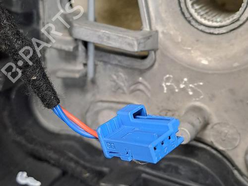 Used Steering wheel CITROËN C4 CACTUS 1.2 VTi 82 (82 hp) 30067899