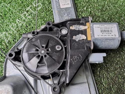 Front right window mechanism PEUGEOT 208 I (CA_, CC_) 1.6 BlueHDi 100 | BP30076830C23