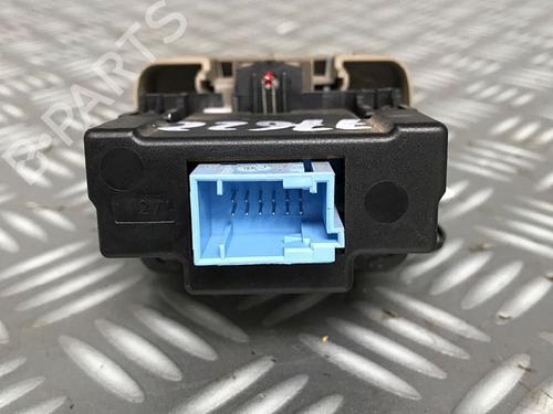 Pulsantiera RENAULT SCÉNIC II (JM0/1_) 1.5 dCi (JM1E, JM16) (106 hp) 31337042