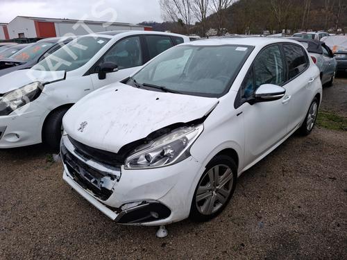 Brugte PEUGEOT 208 I (CA_, CC_) 1.6 HDi / BlueHDi 75 (75 hp) 4412957
