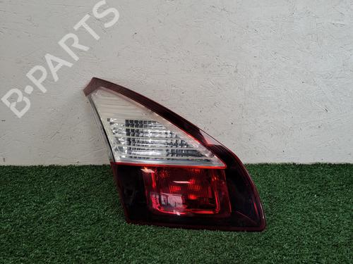 Feu de coffre gauche RENAULT MEGANE III Hatchback (BZ0/1_, B3_) 1.5 dCi (BZ09, BZ0D, BZ1W, BZ29, BZ14) (110 hp) 33006162