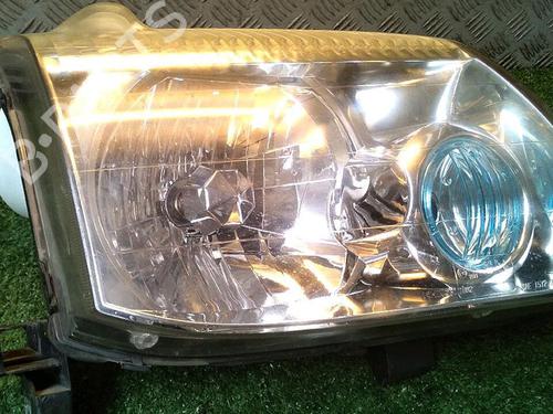 Right headlight NISSAN X-TRAIL I (T30) 2.2 dCi 4x4 | BP30071589C29