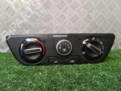Used Climate control Climate control HYUNDAI i10 III (AC3, AI3) 1.0 MPi (67 hp) 30071544 30071544