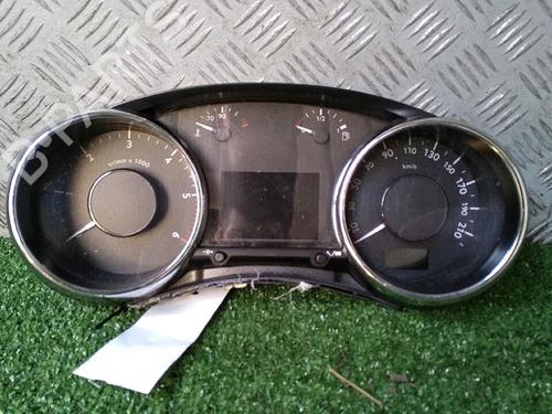 Compteur de vitesse PEUGEOT 5008 (0U_, 0E_) 1.6 HDi (112 hp) 30071357