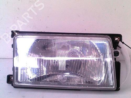 Right headlight VW POLO Coupe (86C, 80) 1.0 Cat | BP30075257C29 