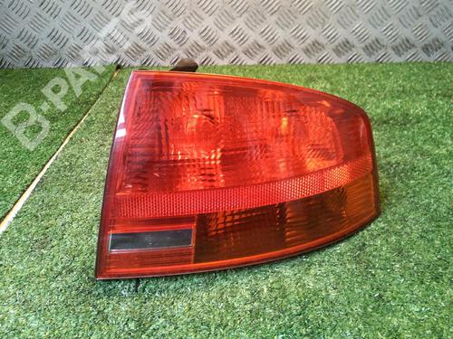 Used Right taillight AUDI A4 B7 (8EC) 2.0 TDI 16V (140 hp) 11488412