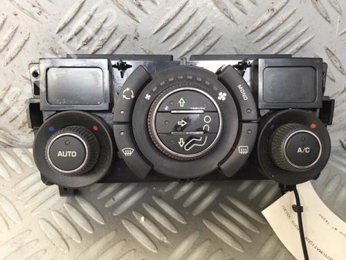 Used Climate control Climate control PEUGEOT 308 I (4A_, 4C_) 1.6 HDi (90 hp) 30069711 30069711