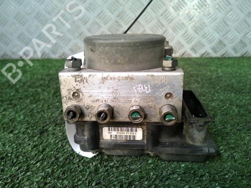 Used ABS pump RENAULT CLIO III (BR0/1, CR0/1) 1.5 dCi (BR17, CR17) (86 hp) 17162198