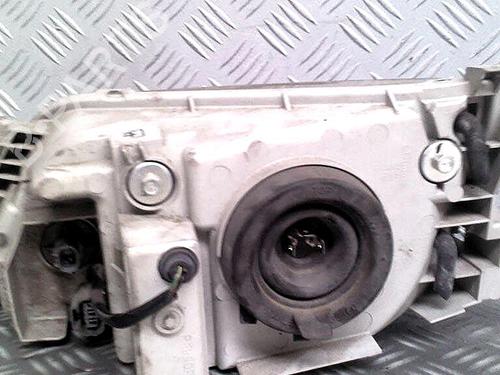 Used Right headlight Right headlight 30074731 30074731