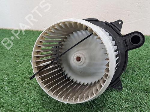 Used Heater blower motor Heater blower motor DACIA SANDERO II 1.0 SCe 75 (B8JC, B8JD, B8NC) (73 hp) 30064139 30064139