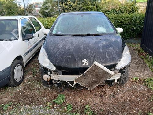 Brugte PEUGEOT 208 I (CA_, CC_) 1.2 VTi 68 / PureTech 68 4952573