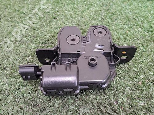 Used Tailgate lock Tailgate lock RENAULT SCÉNIC III (JZ0/1_) 1.2 TCe (JZ16) (132 hp) 29948130 29948130