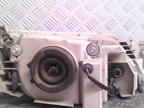 Used Left headlight MAZDA PREMACY (CP) 2.0 TD (101 hp) 30074732