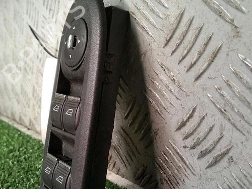 Venstre fortil elrude kontakt FORD C-MAX (DM2) 1.6 (100 hp) 30063375