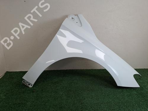 Used Right front fenders MERCEDES-BENZ B-CLASS Sports Tourer (W246, W242) B 200 CDI (246.201) (136 hp) 30748498