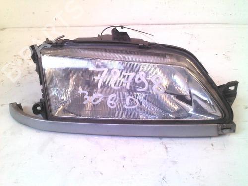 Right headlight PEUGEOT 306 Hatchback (7A, 7C, N3, N5) 1.1 | BP30075197C29 