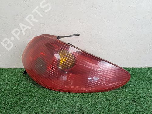 Right taillight PEUGEOT 206 Hatchback (2A/C) 1.4 HDi eco 70 | BP29345559C35 