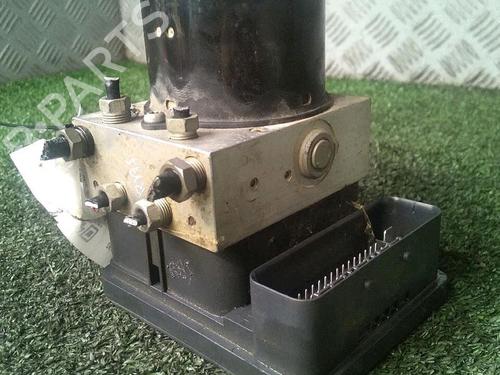 Used ABS pump FORD FOCUS II (DA_, HCP, DP) 1.8 Flexifuel (125 hp) 29952616
