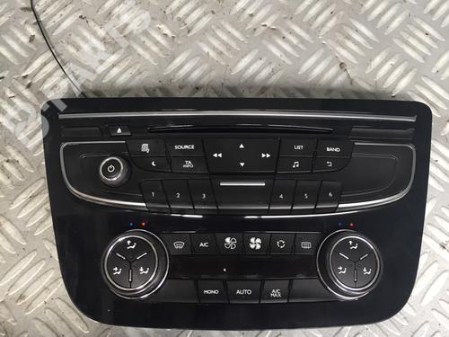 Used Climate control PEUGEOT 508 I (8D_) 2.0 HDi (163 hp) 11403002