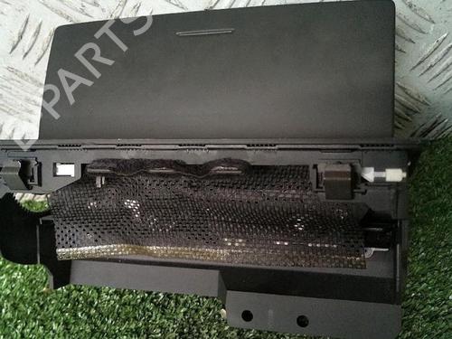 Display monitor AUDI Q3 (8UB, 8UG) 2.0 TDI | BP29952446C48