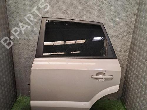 Used Left rear door HYUNDAI TUCSON (JM) 2.0 CRDi (113 hp) 23084979
