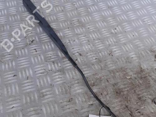 Front windshield wiper arm RENAULT SCÉNIC II (JM0/1_) 1.9 dCi (JM14) | BP30069965C143