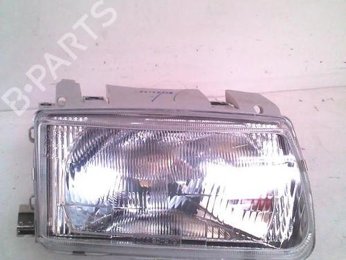 Used Right headlight Right headlight VW POLO (6N2) 1.4 (60 hp) 30075382 30075382