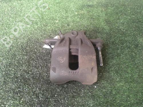 Used Right front brake caliper RENAULT CLIO III (BR0/1, CR0/1) 1.5 dCi (C/BR0G, C/BR1G) (68 hp) 19640894
