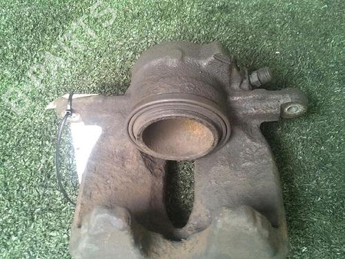 Used Right front brake caliper Right front brake caliper CITROËN C8 (EA_, EB_) 2.0 HDi 135 (136 hp) 29949963 29949963