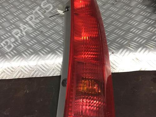 Right taillight HONDA STREAM (RN) 1.7 16V (RN1) | BP29952336C35