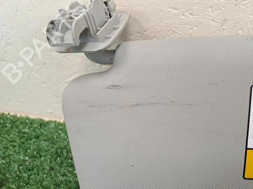 Right sun visor RENAULT CLIO IV (BH_) 1.5 dCi 75 | BP25778765I2 