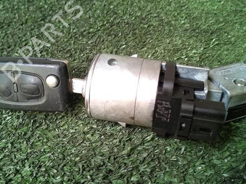 Used Ignition barrel Ignition barrel PEUGEOT 3008 I MPV (0U_) 1.6 HDi (114 hp) 30075955 30075955