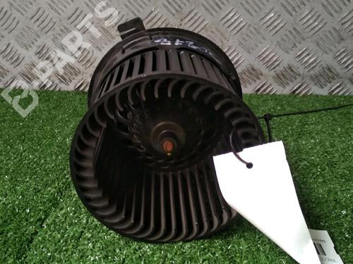 Used Heater blower motor PEUGEOT 308 I (4A_, 4C_) 1.6 HDi (109 hp) 11407955