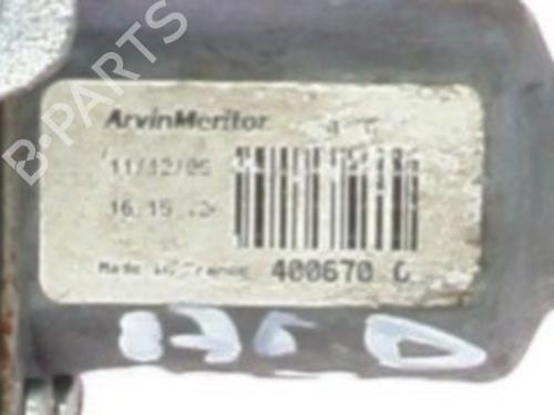 Rear right window mechanism RENAULT LAGUNA II (BG0/1_) 1.9 dCi (BG1A, BG1W, BG0G) | BP31884708C25 